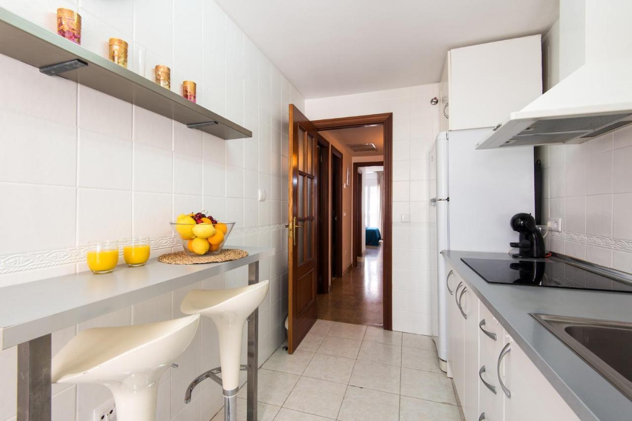 Center Apartment 2Bed 2B Aircon Wif And Parking Free Màlaga Exteriér fotografie